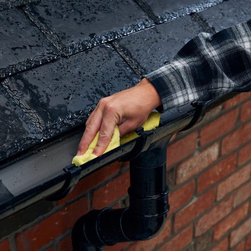 Gorilla Waterproof Coat & Seal Sprej Vodotesný Povlak a Tesnenie Čierny 450 ml