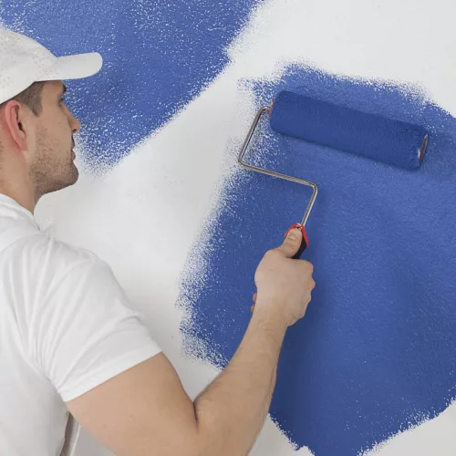 Maľovanie veľkých plôch 25 cm maliarskym valčekom – rýchla a efektívna práca