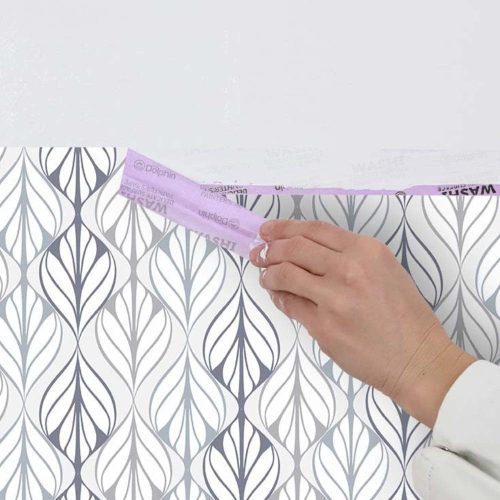 Blue Dolphin WASHI Sensitive maliarska maskovacia páska použitá na tapete a citlivom dekoratívnom povrchu – šetrné maskovanie bez poškodenia podkladu