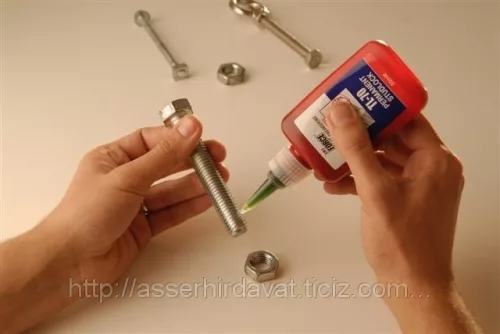 EMS Force TL-70 Zaišťovač závitov, vysoká pevnosť 50ml